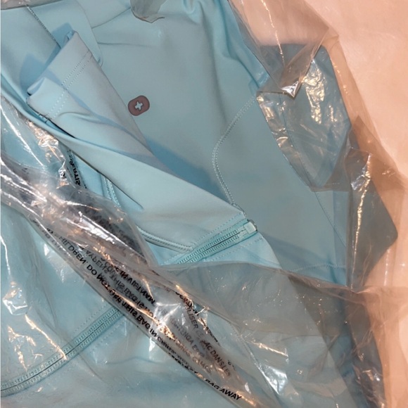 FIGS NWT Aqua/Mint On Shift ContourKnit Jacket - Picture 4 of 7